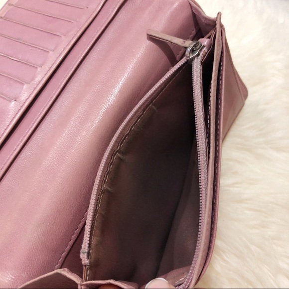 Chanel Wallet - Picture 5 of 8